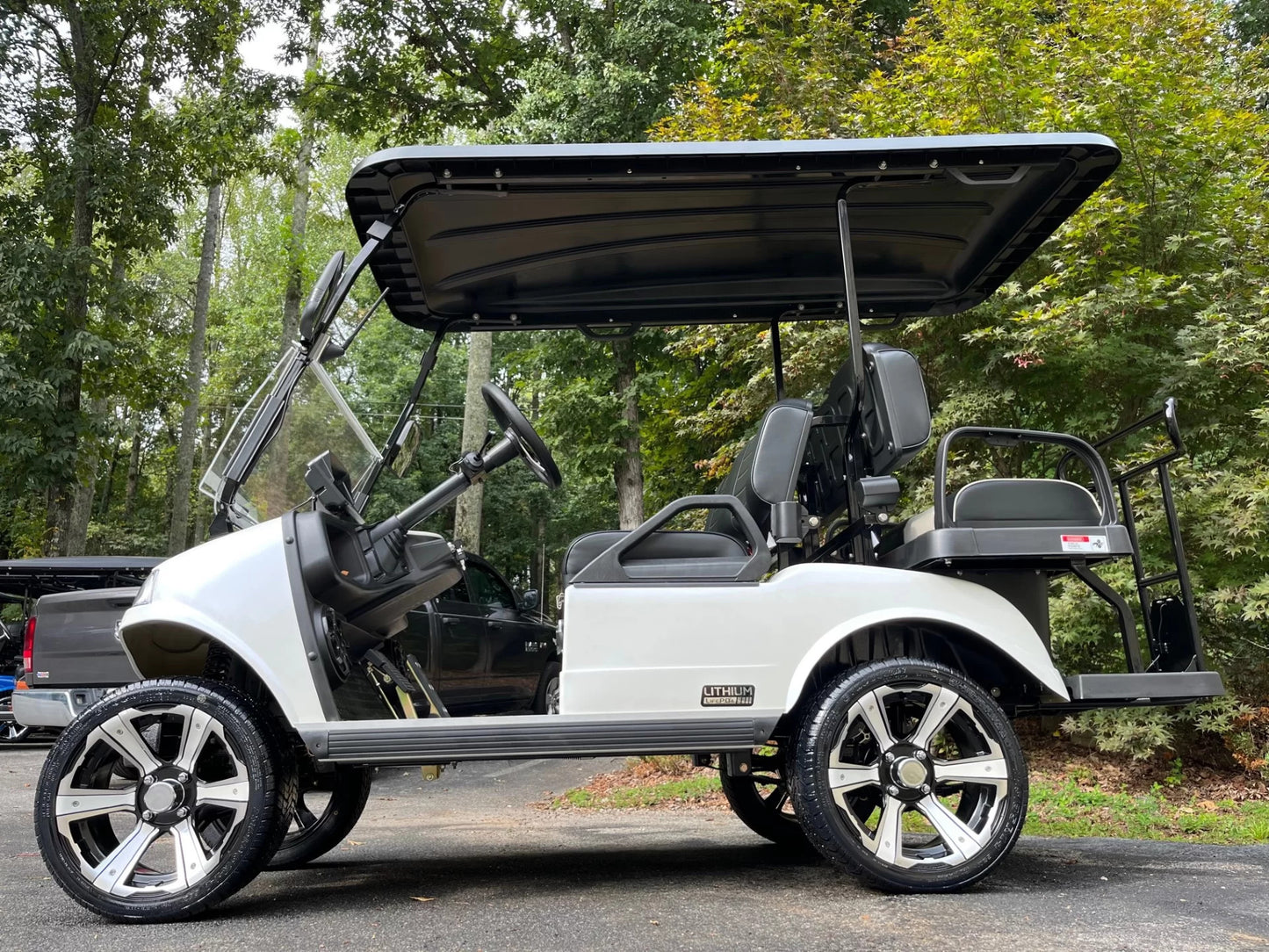 2025 Evolution Classic 4 Plus Lithium Electric Golf Cart 4-Seater 48V Street Ready White