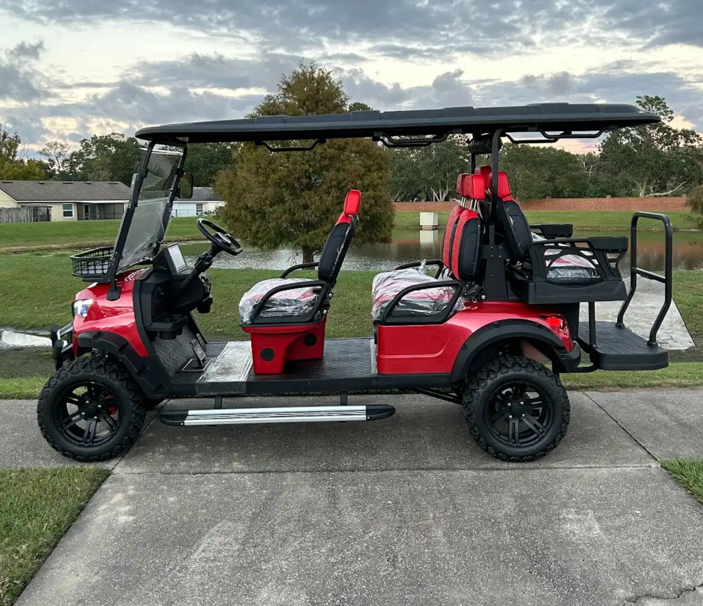 STAR EV Classic 6-Seater Golf Cart – Lithium Electric Sound Bar – 48V