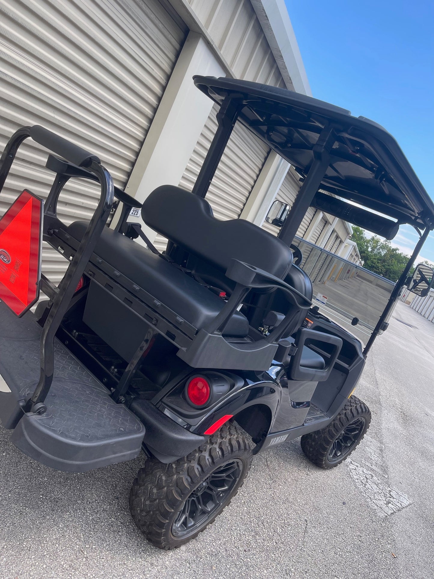 2023 Yamaha Drive-2 PTV Gas Golf Cart Black 4-Seater with Quiet Tech EFI Engine