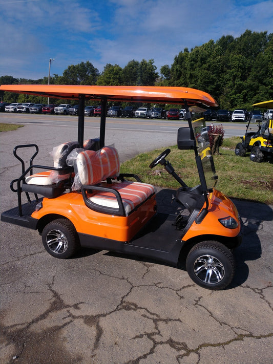 ICON i40 Electric Golf Cart 4-Seater 48V with Comfortable Seating and Durable Frame